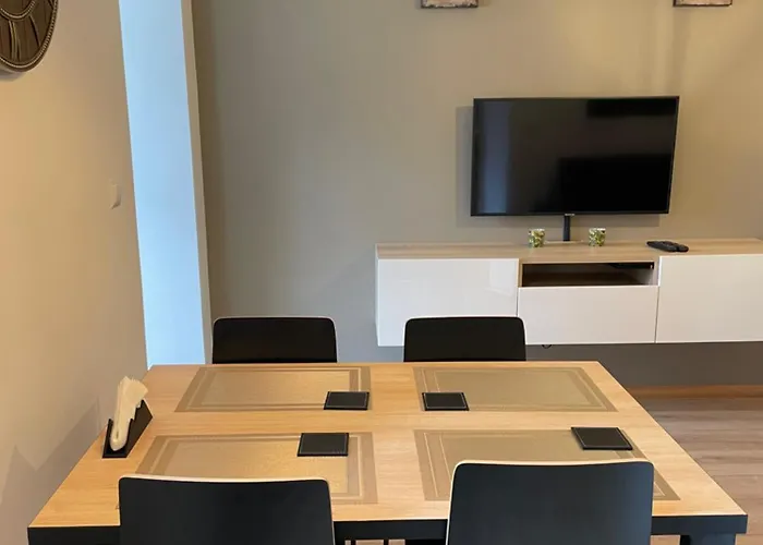 Przystanek - Ul Komuny Paryskiej 3 Karpacz